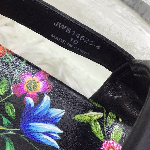 Johnny Was leather double band floral sandals 10